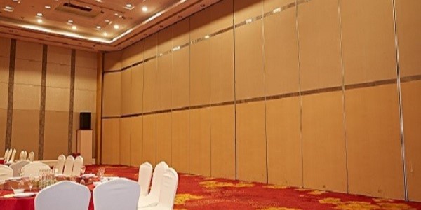 酒店餐厅活动隔断好用吗？哪里有？